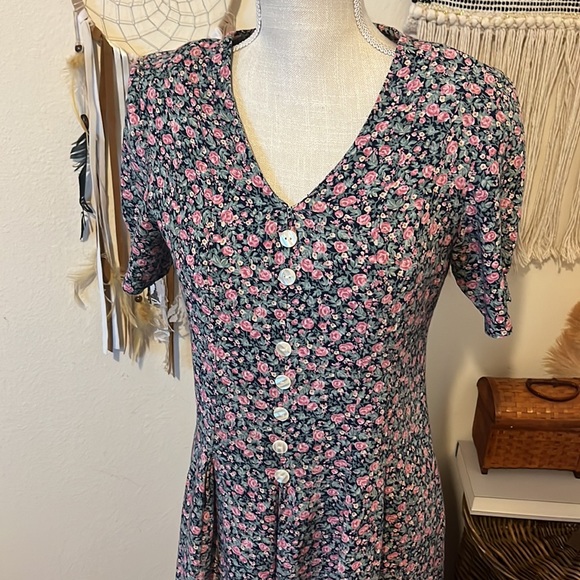 Vintage 80’s Floral Print Romper/ Zipper Backside Closure/ Size Small - Picture 7 of 12